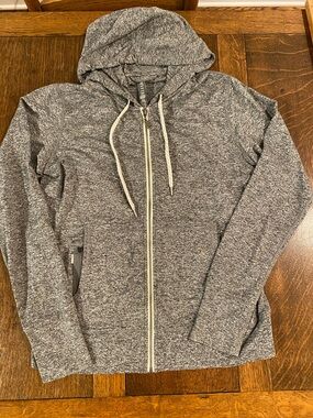 Vuori Zip-Up Hoodie with Drawstring: small